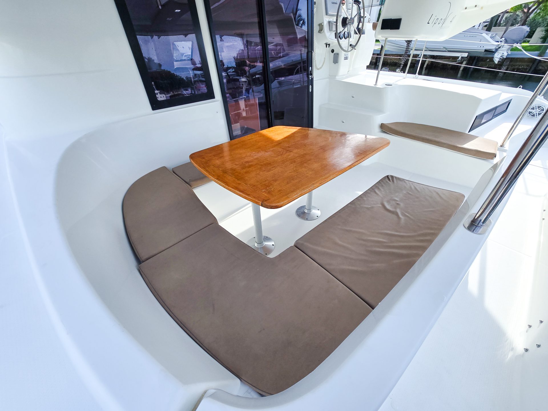 2014 Fountaine Pajot Lipari 41 photo 12