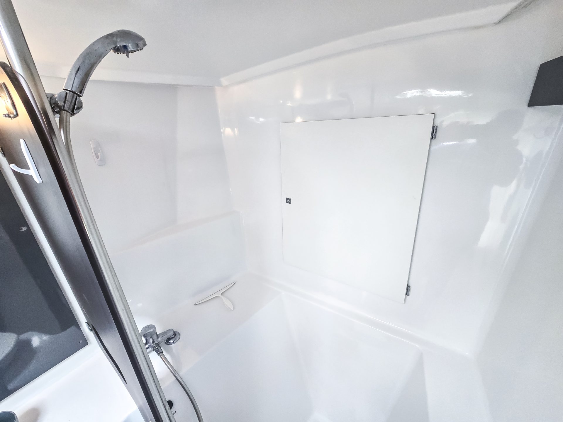 2014 Fountaine Pajot Lipari 41 photo 30