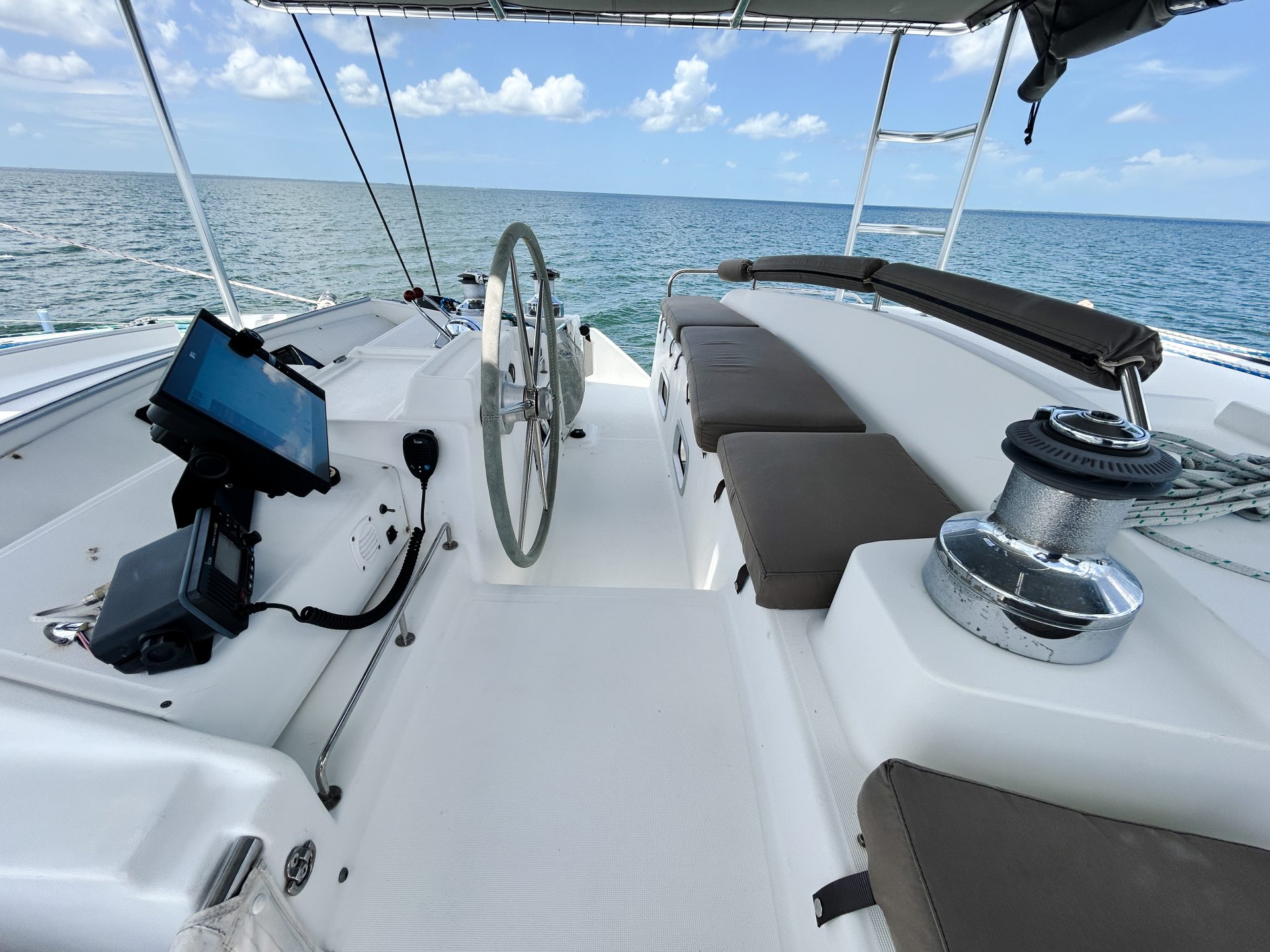2004 Lagoon 440 photo 18