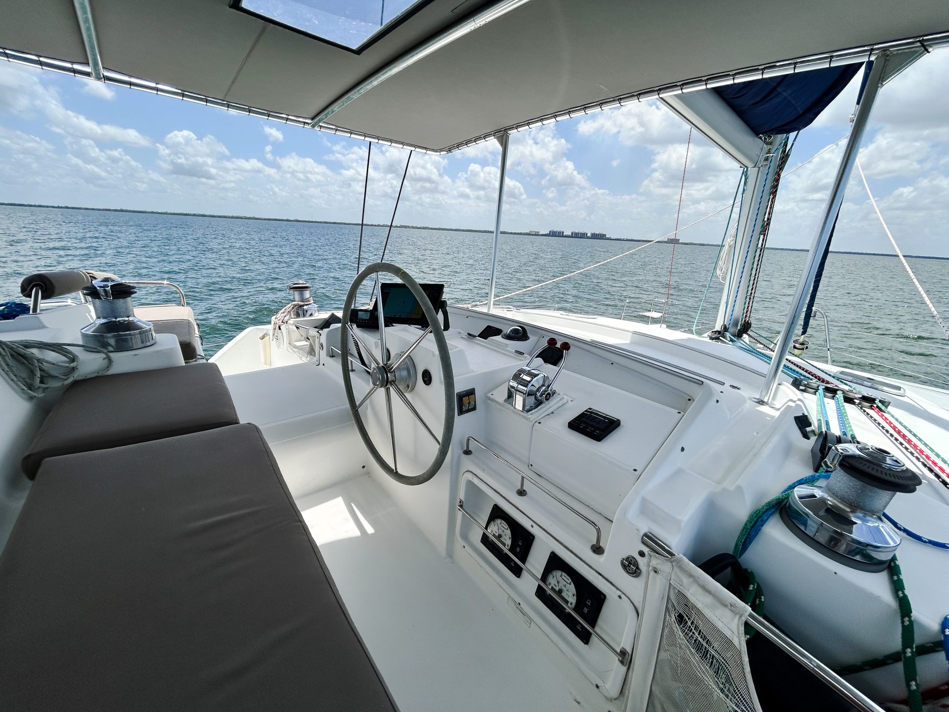 2004 Lagoon 440 photo 20