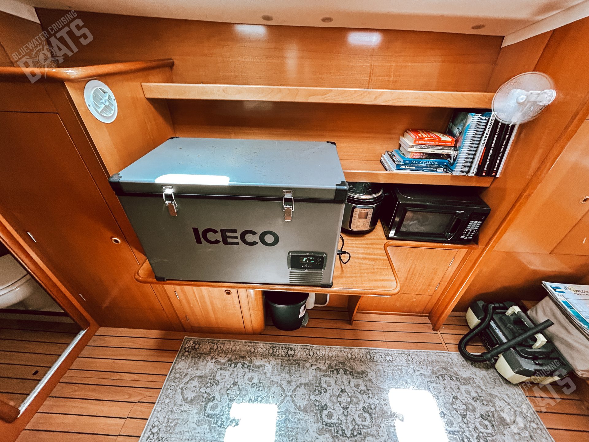 2003 Lagoon 410 S-2 photo 28