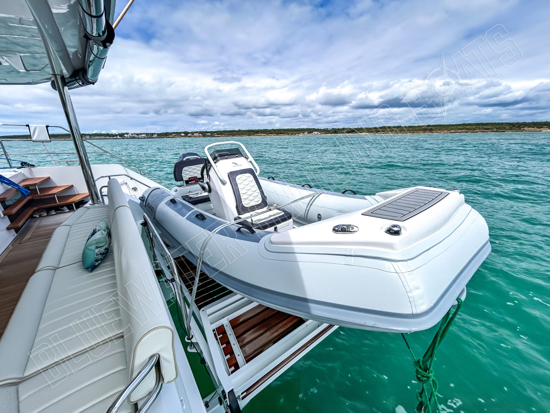 2025 Privilege Signature 580 photo 11