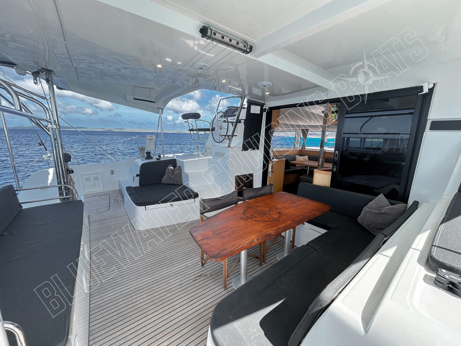 2018 Lagoon 42 Owners Version photo 27