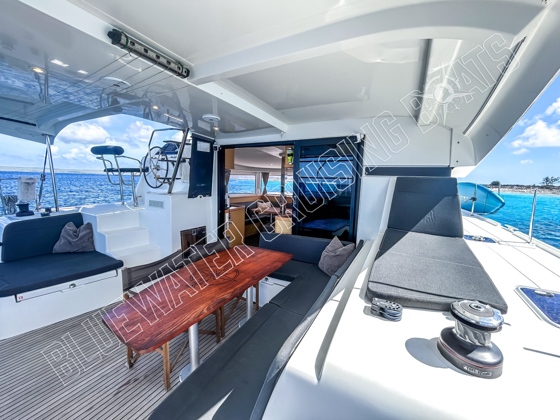2018 Lagoon 42 Owners Version photo 30