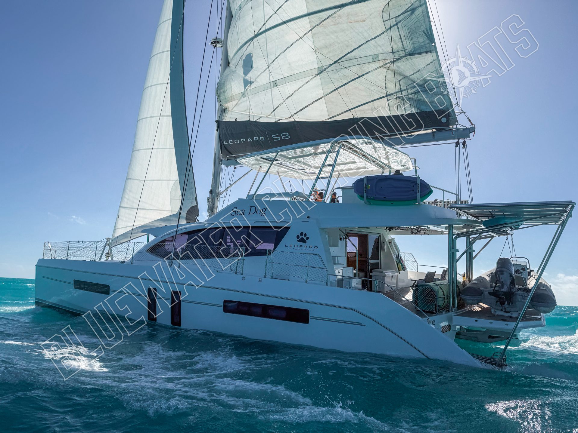 2020 Leopard 58 photo 3