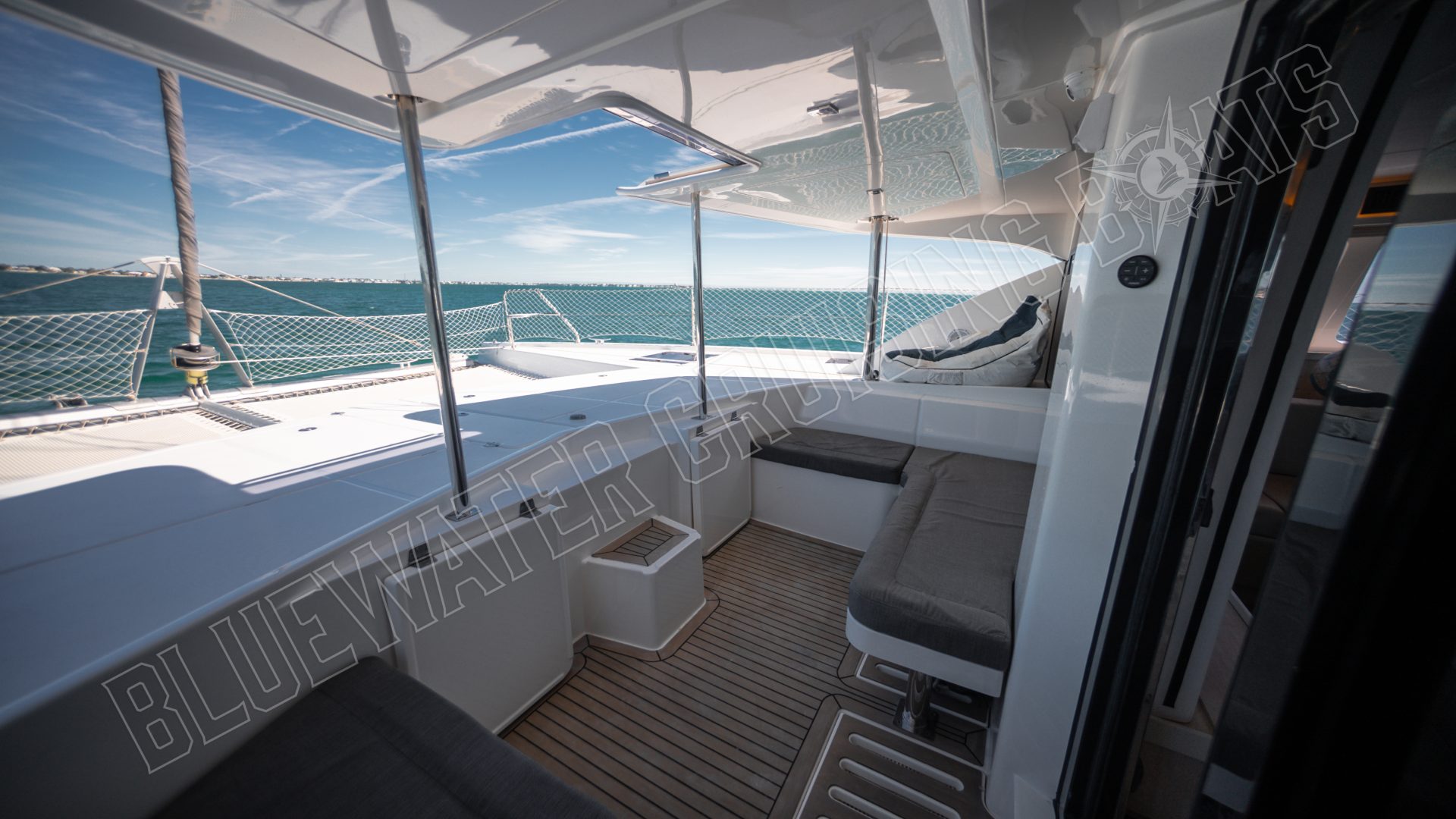 2020 Leopard 58 photo 21
