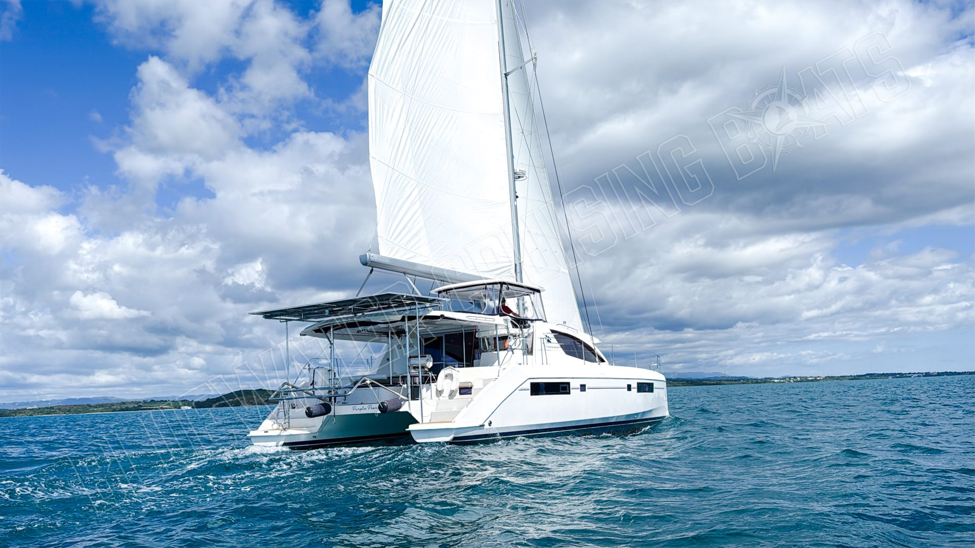 2015 Leopard 48 photo 4