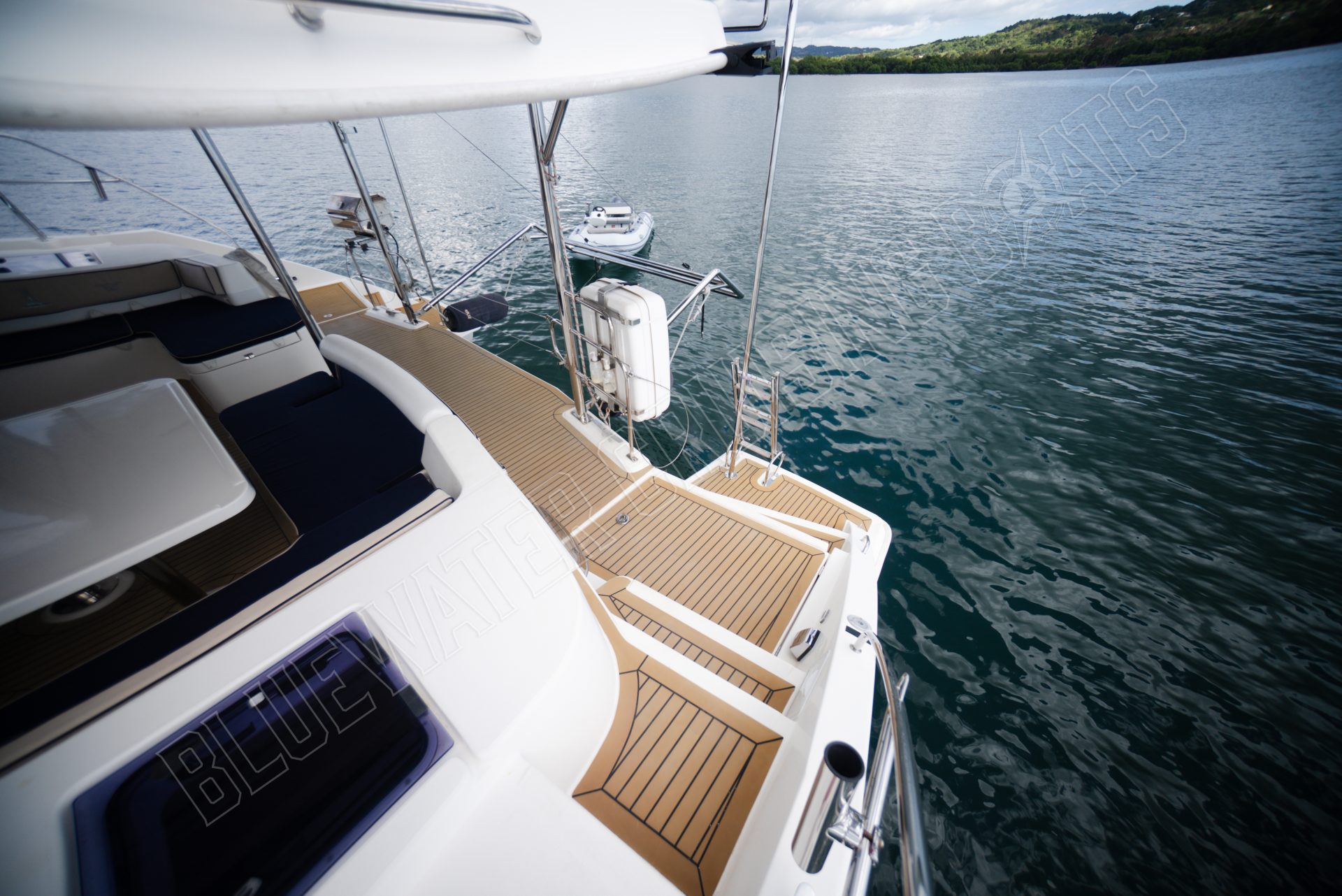 2015 Leopard 48 photo 9
