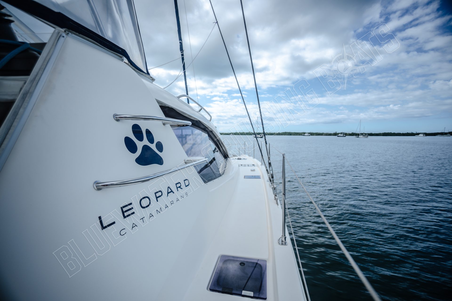 2015 Leopard 48 photo 20
