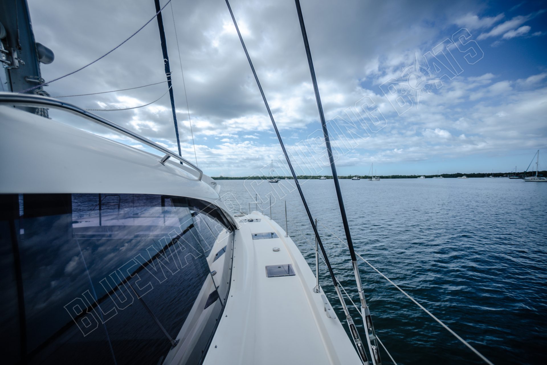 2015 Leopard 48 photo 21