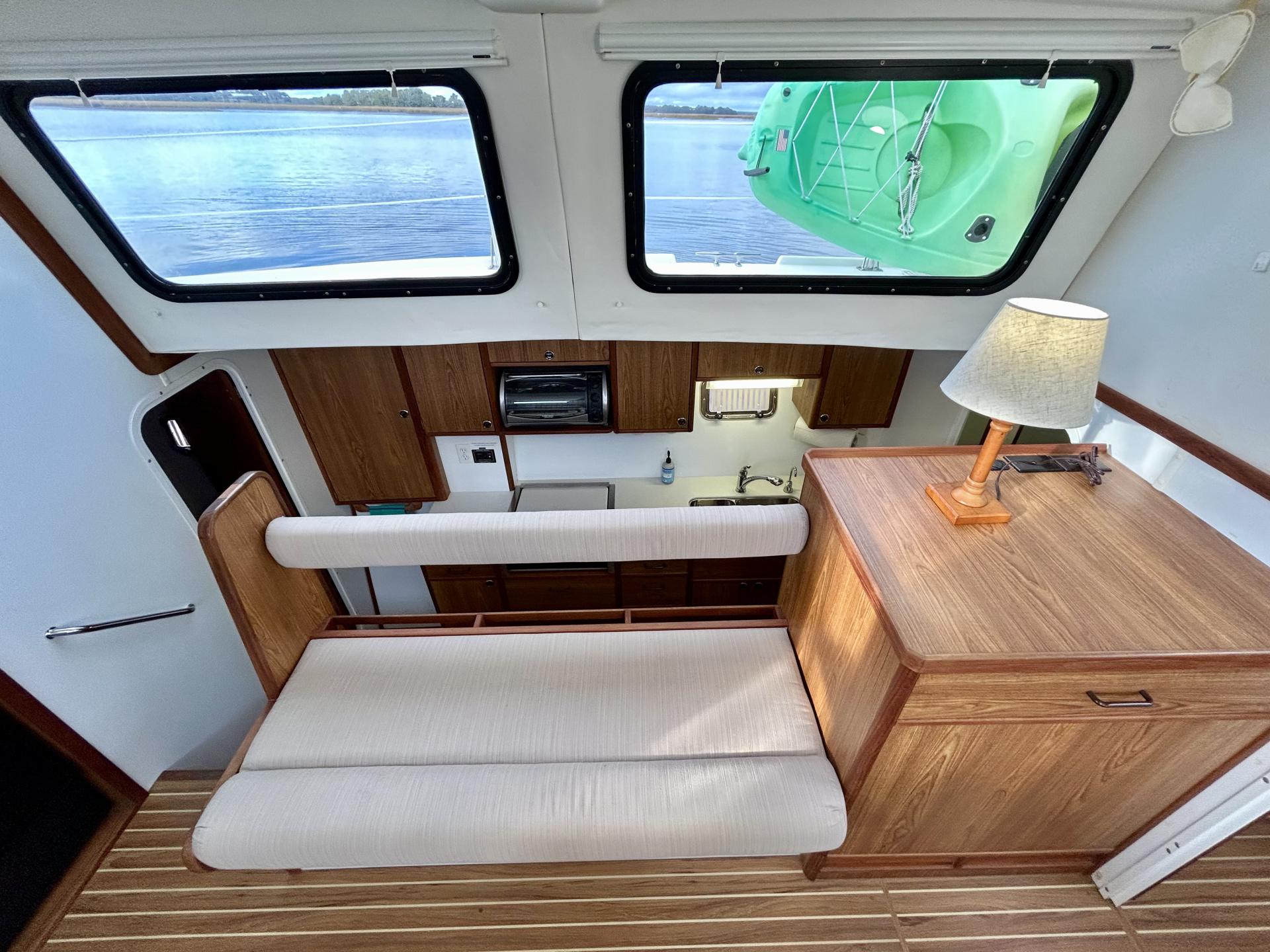 2007 Endeavor 44 Trawler Cat photo 40