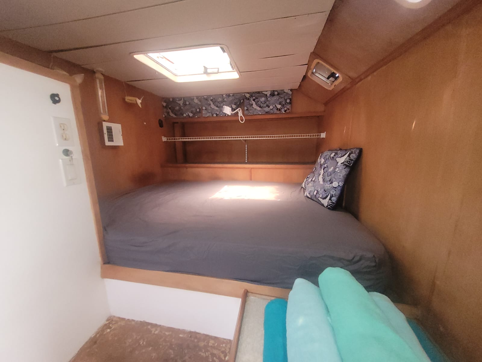2003 Royal Cape 45 photo 40