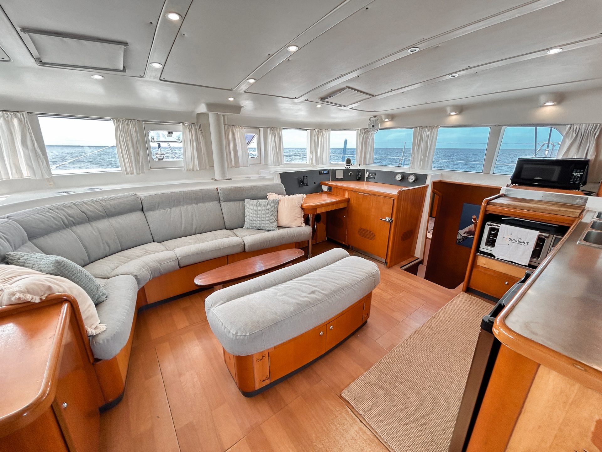 2004 Lagoon 440 photo 33