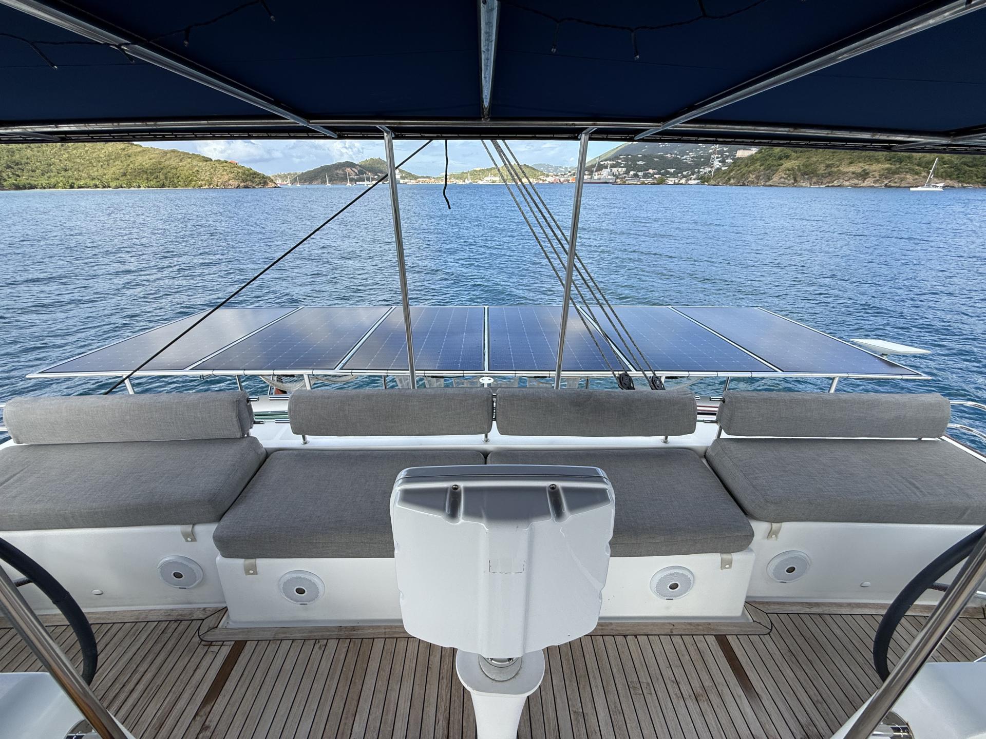 2011 Lagoon 620 photo 33