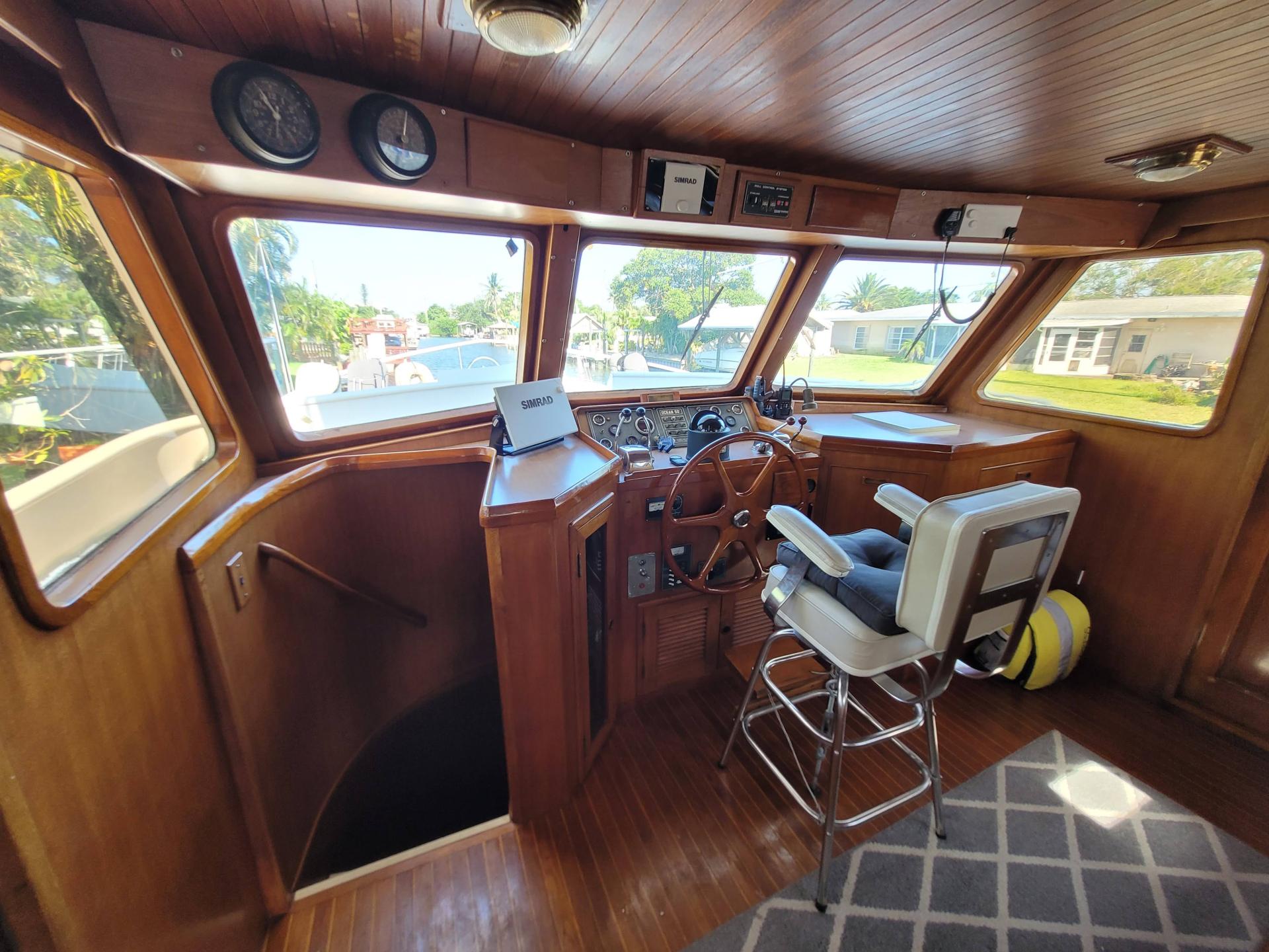 1981 50' Ocean Alexander Mark 1 Pilot House photo 32