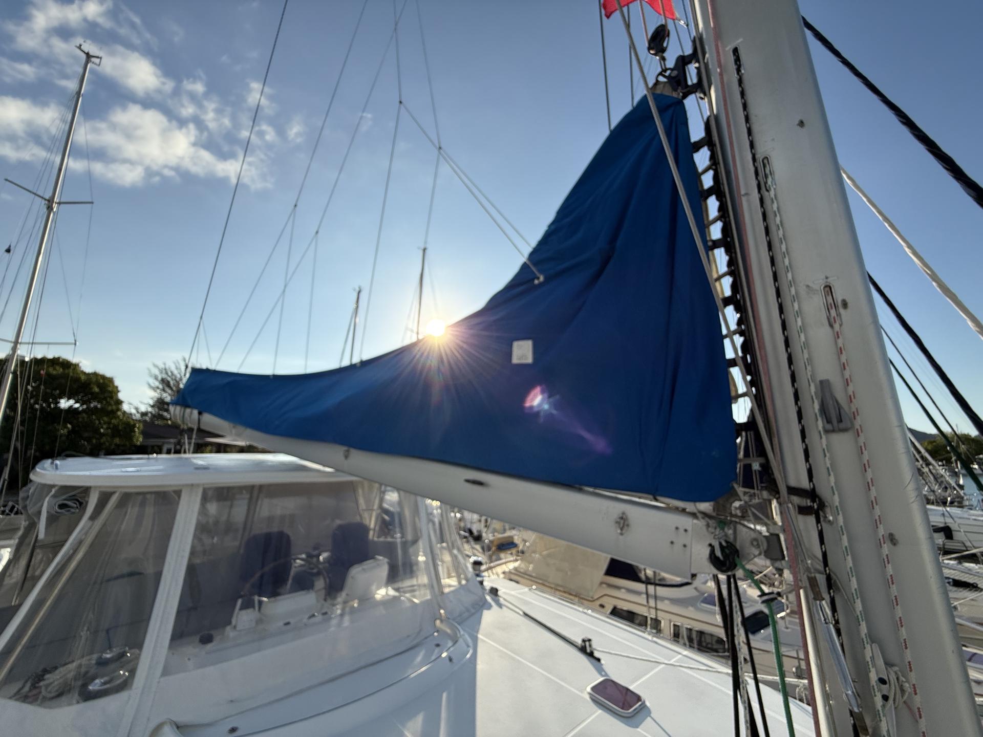 2009 Lagoon 500 photo 38