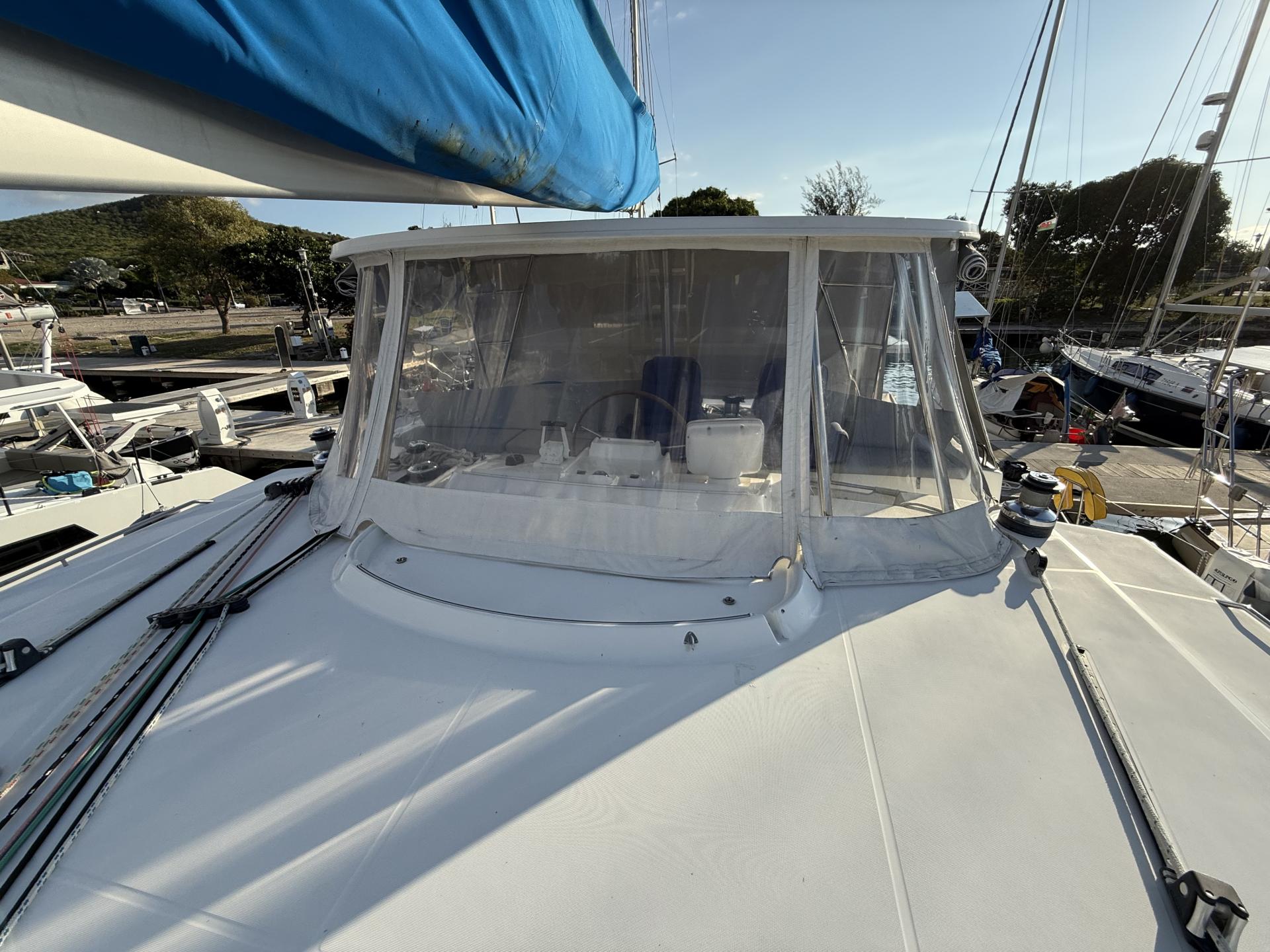 2009 Lagoon 500 photo 39