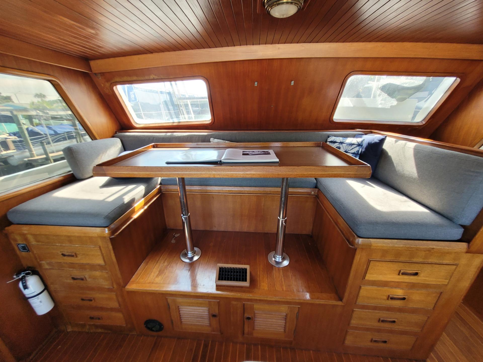 1981 50' Ocean Alexander Mark 1 Pilot House photo 36