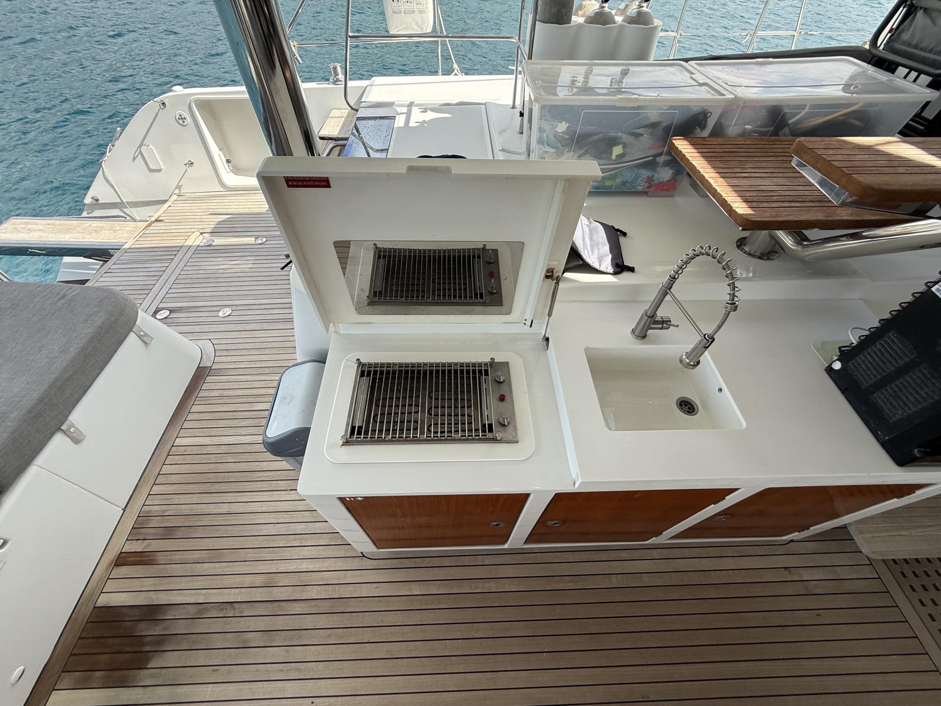 2011 Lagoon 620 photo 39