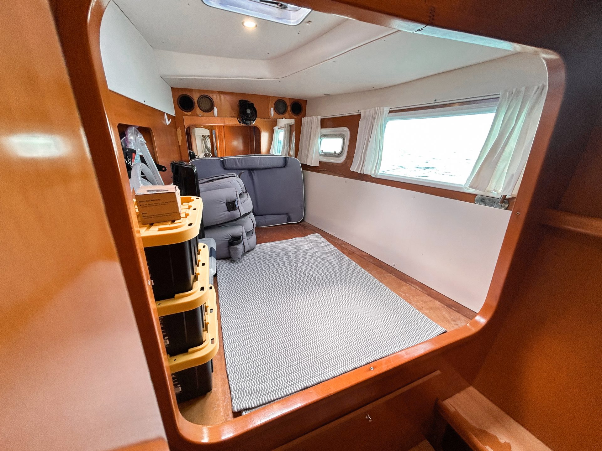 2004 Lagoon 440 photo 41