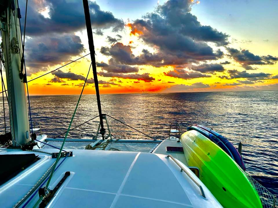 2012 Lagoon 450 with flybridge photo 3