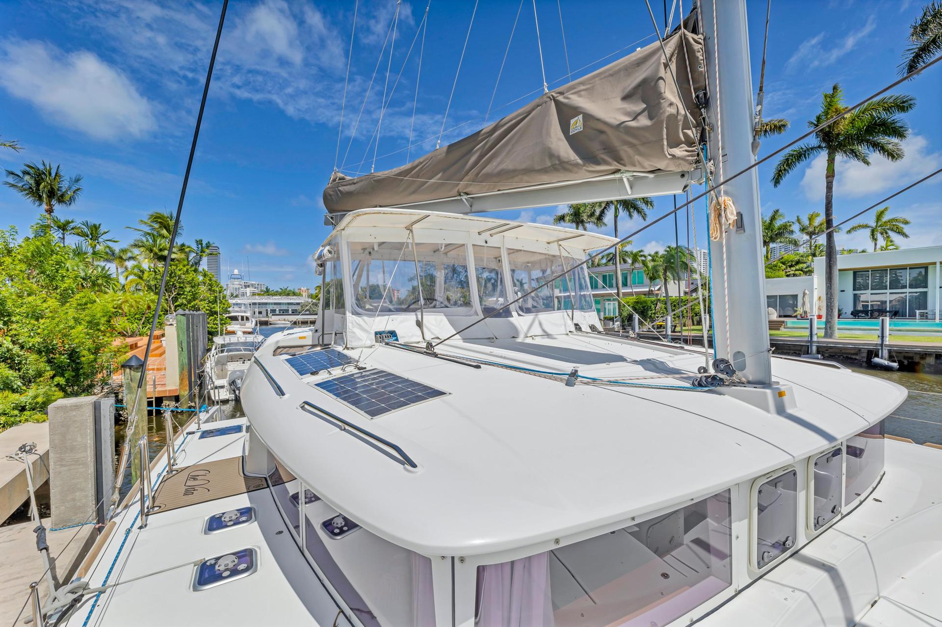 2016 Lagoon 450 Flybridge photo 43