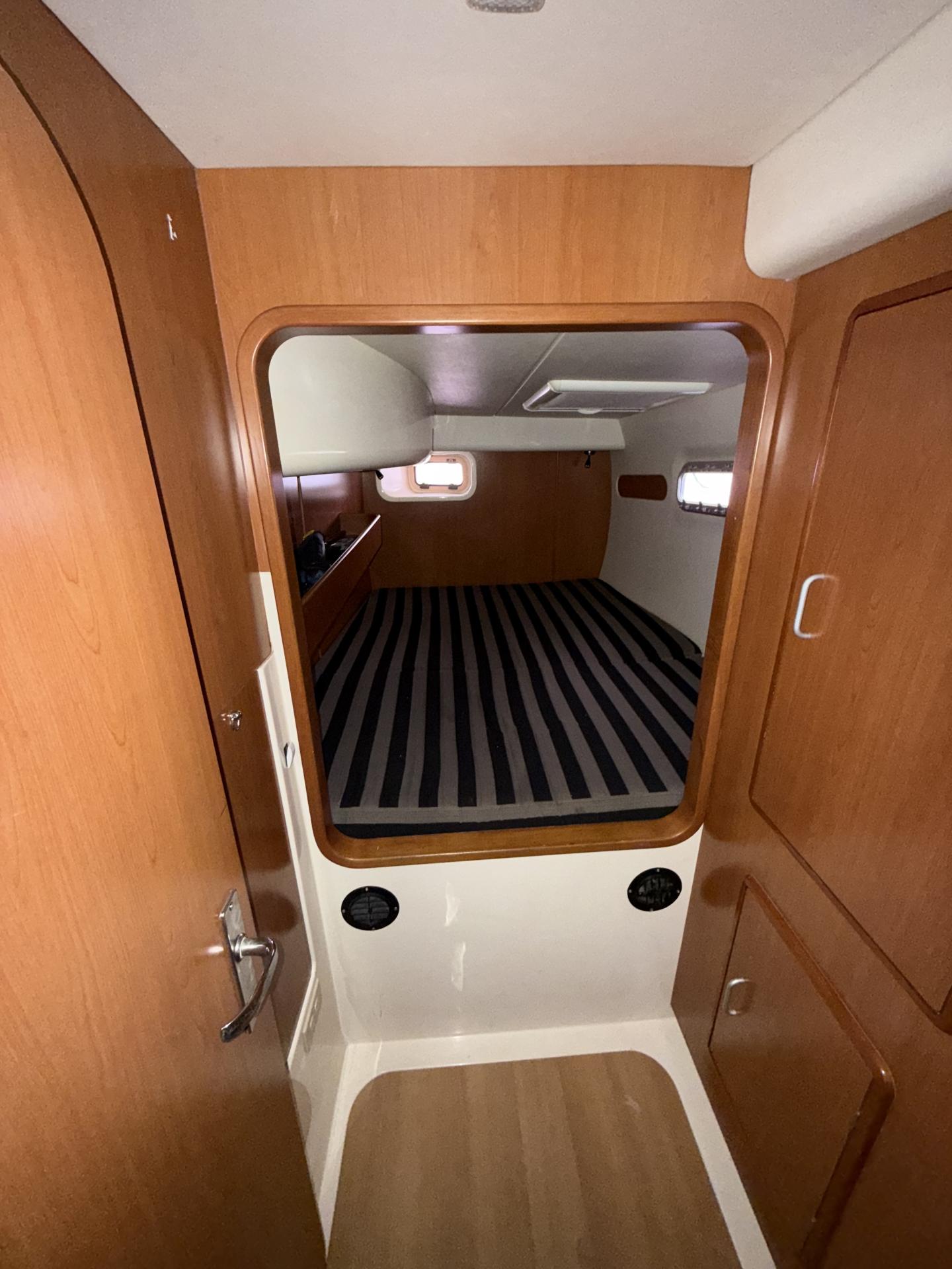 2008 Leopard 40 photo 46