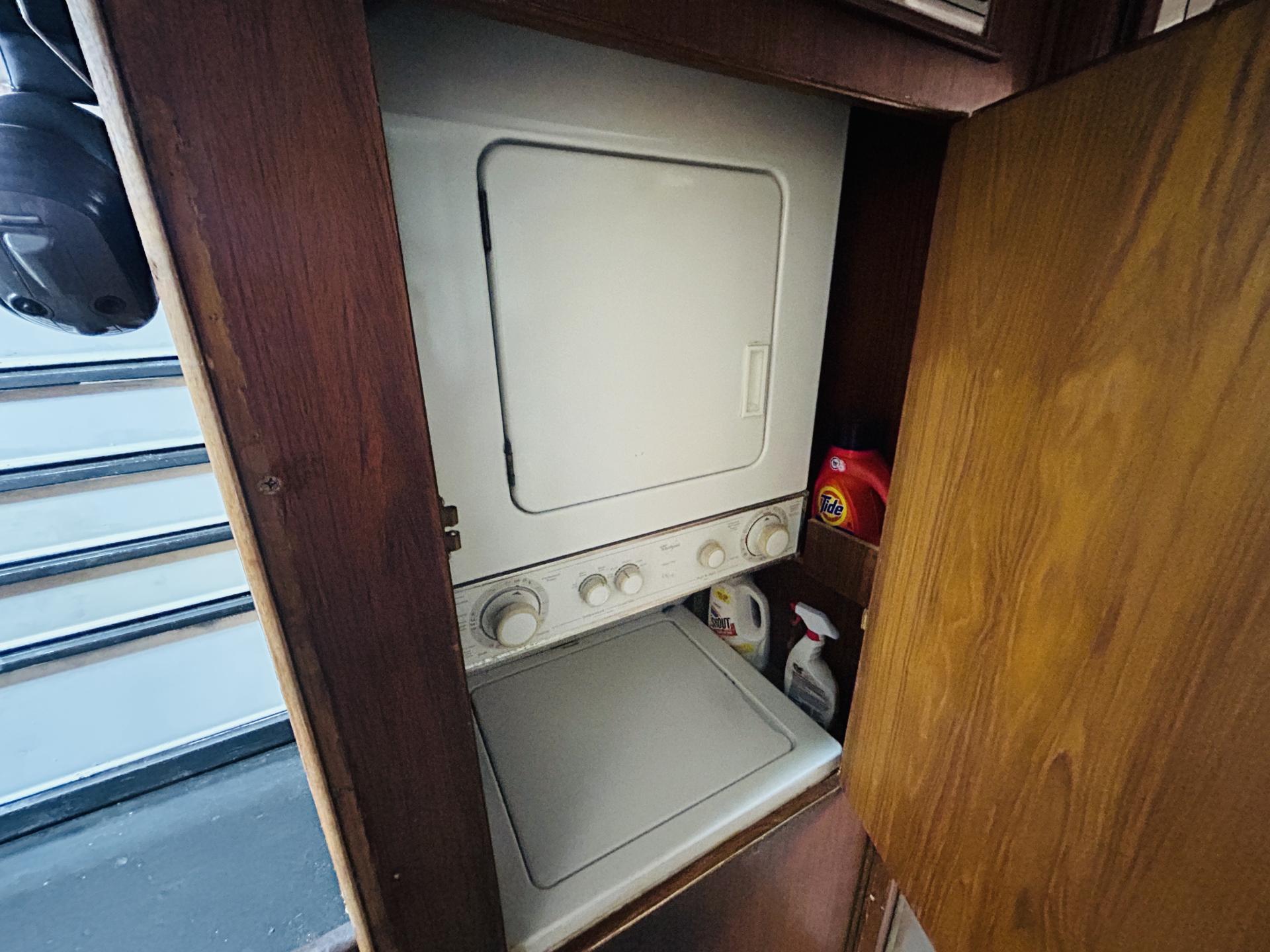 1976 Hatteras 58 LRC photo 47