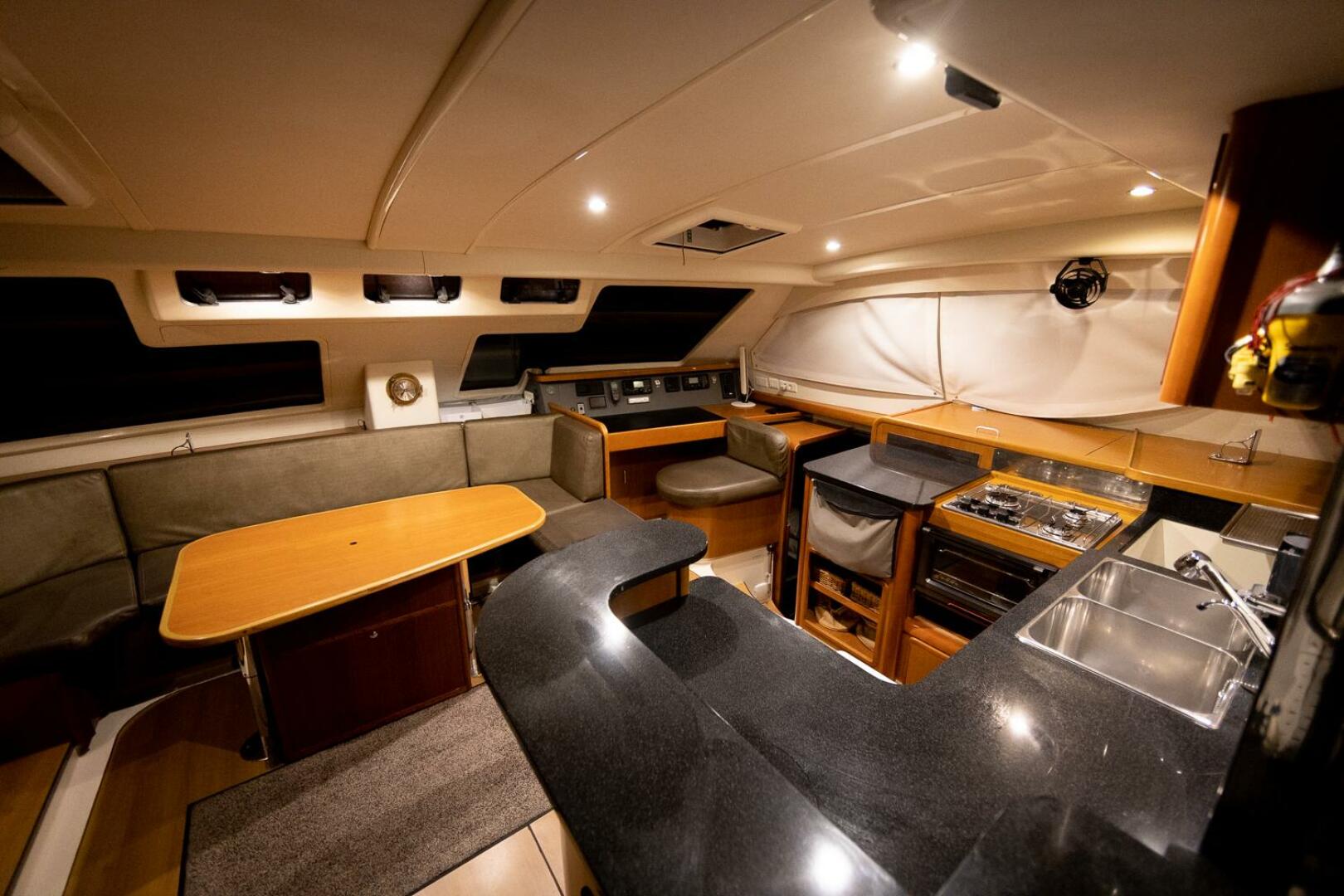 2009 Leopard 46 — 46