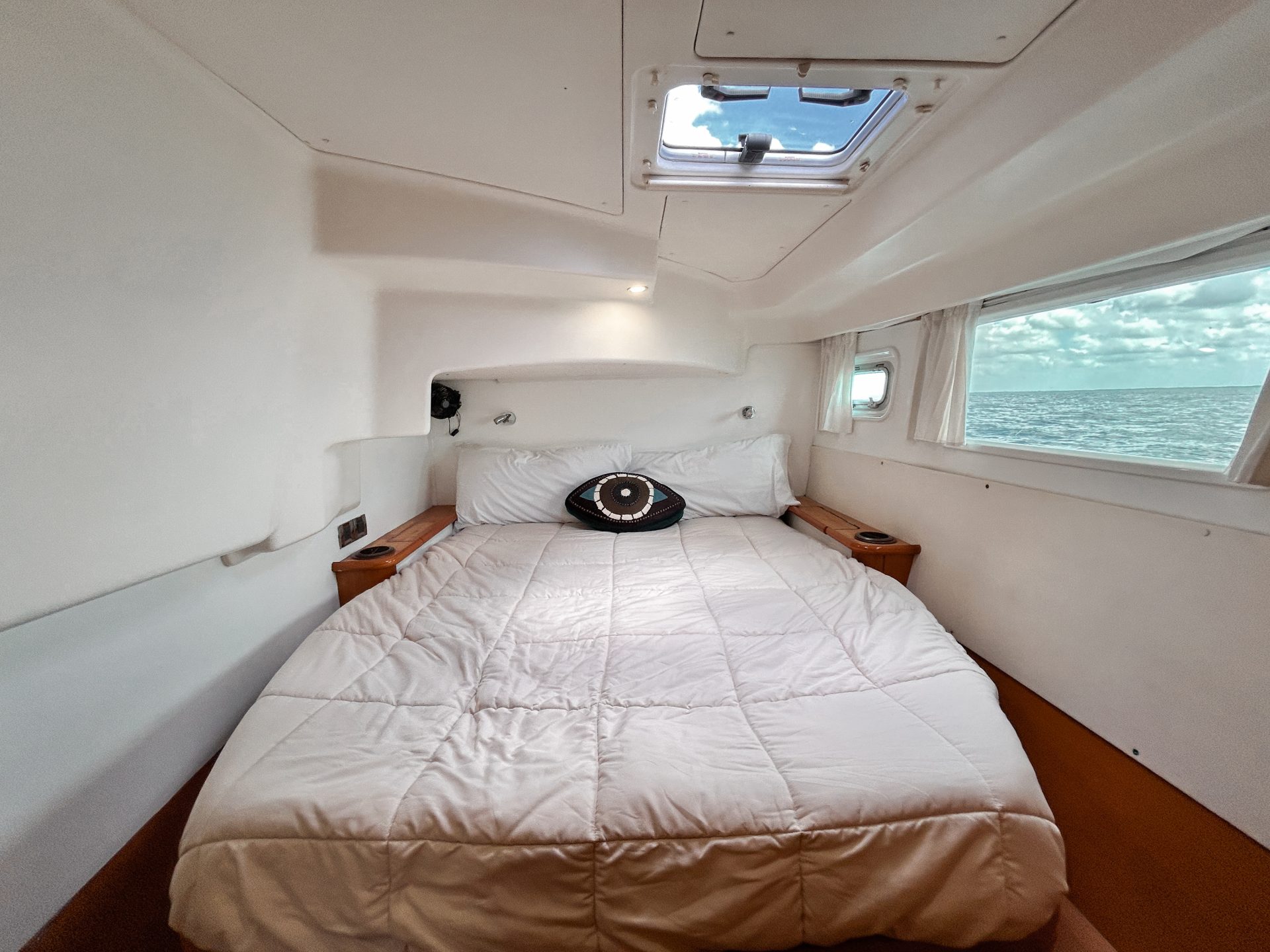 2004 Lagoon 440 photo 54