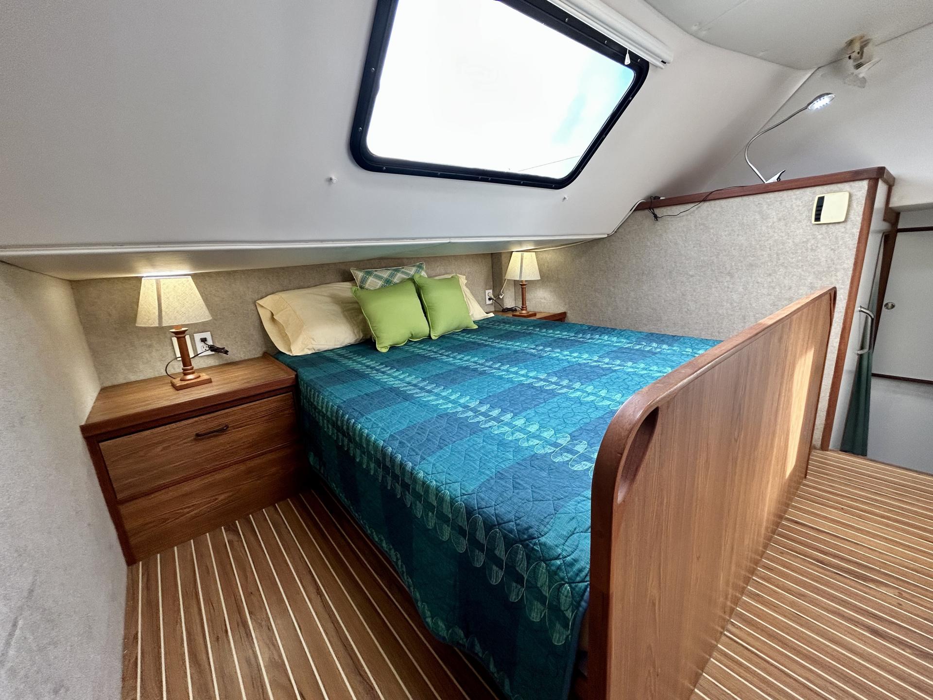 2007 Endeavor 44 Trawler Cat photo 59