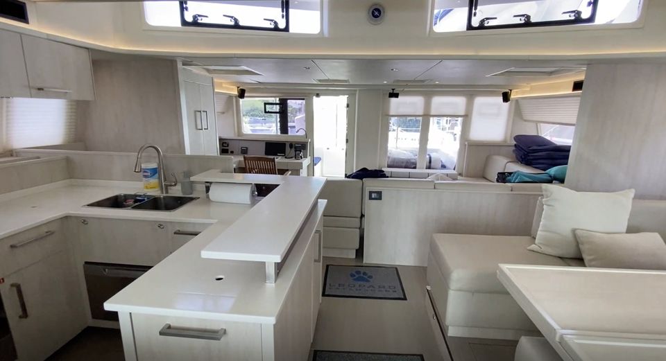 2016 Leopard 58 — 58
