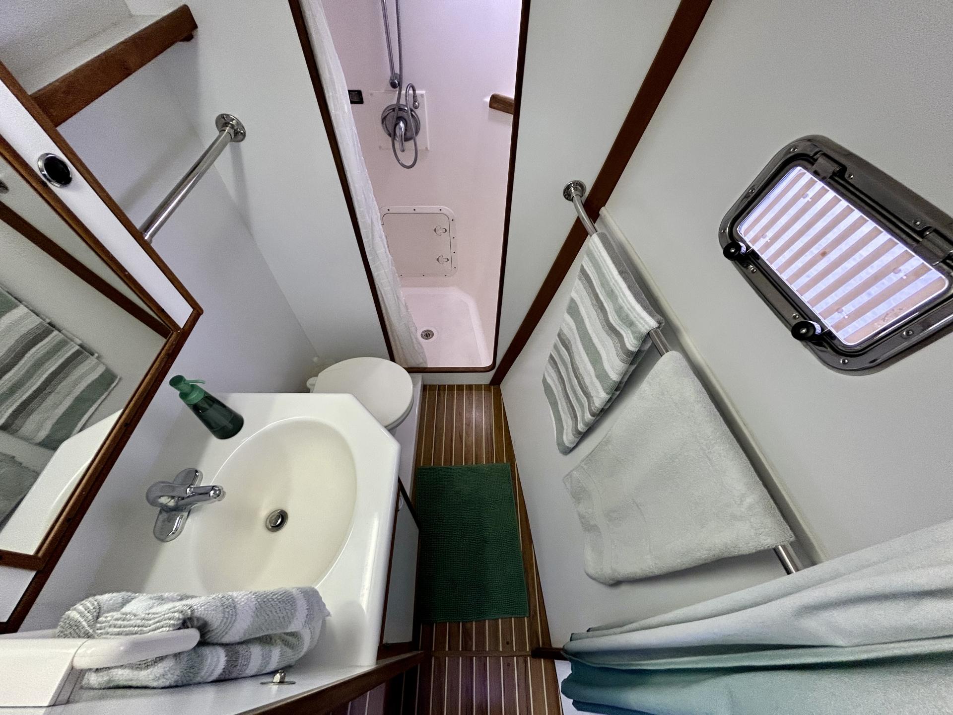 2007 Endeavor 44 Trawler Cat photo 63