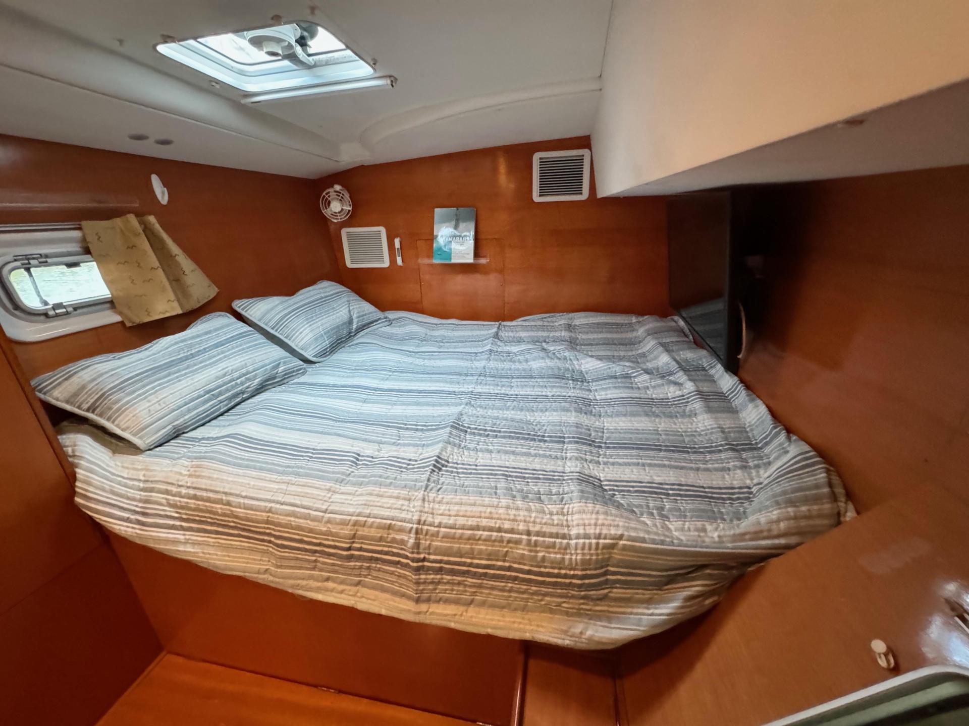 2003 Lagoon 410-S2 photo 4