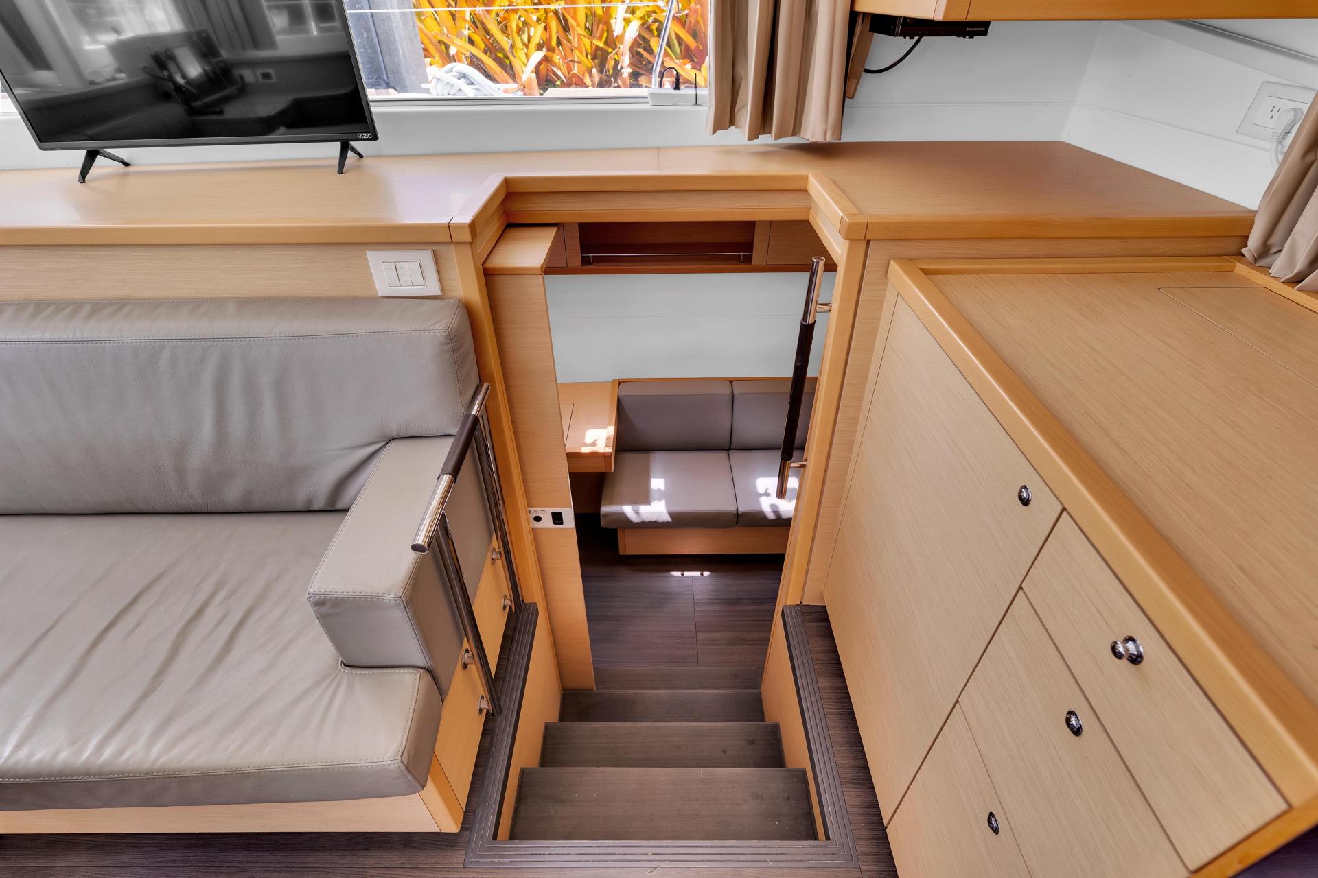 2016 Lagoon 450 Flybridge photo 57
