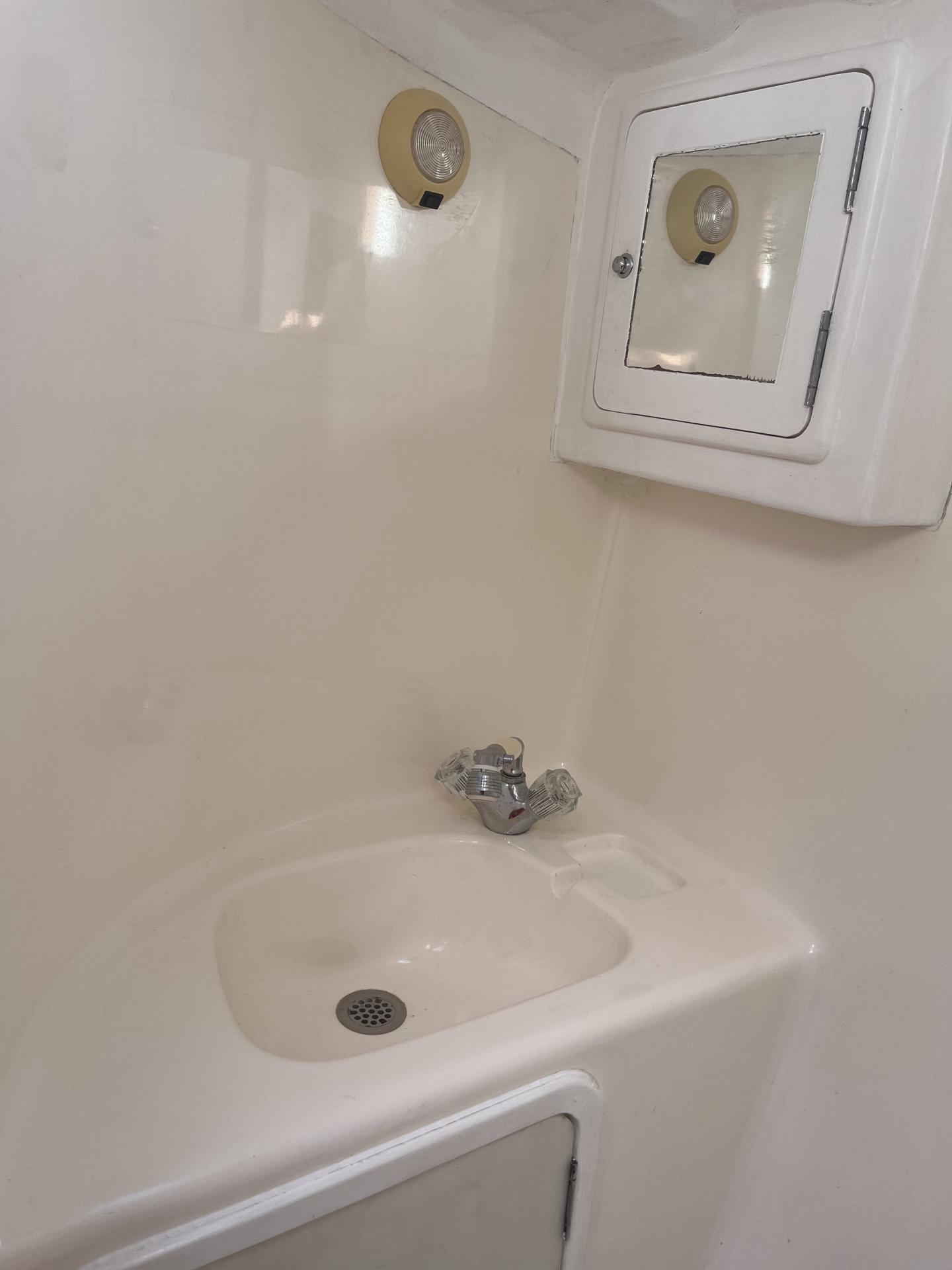 2000 Admiral 38 photo 16