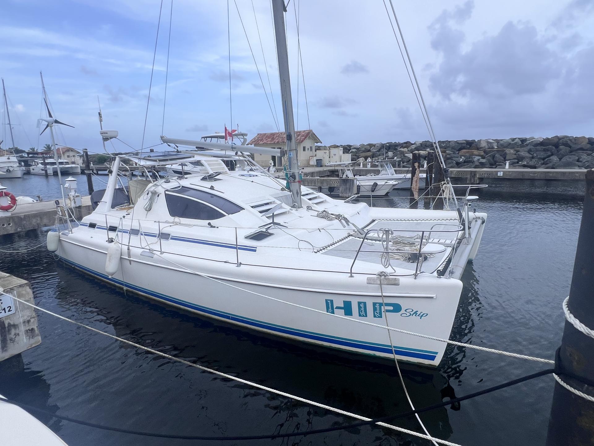 2000 Admiral 38 — 38