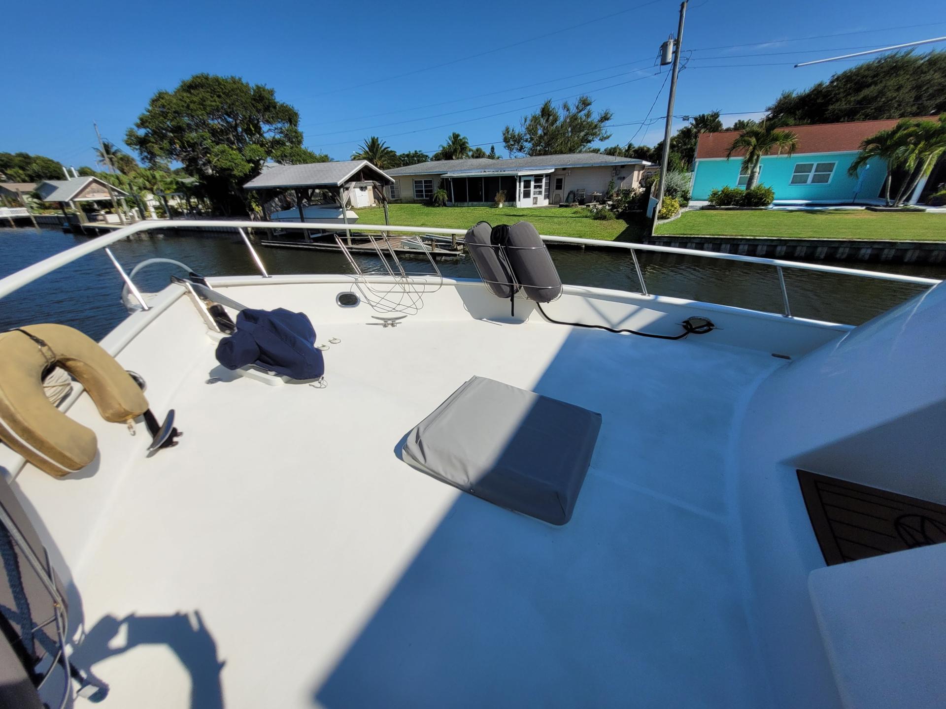 1981 50&#8242; Ocean Alexander Mark 1 Pilot House photo 6