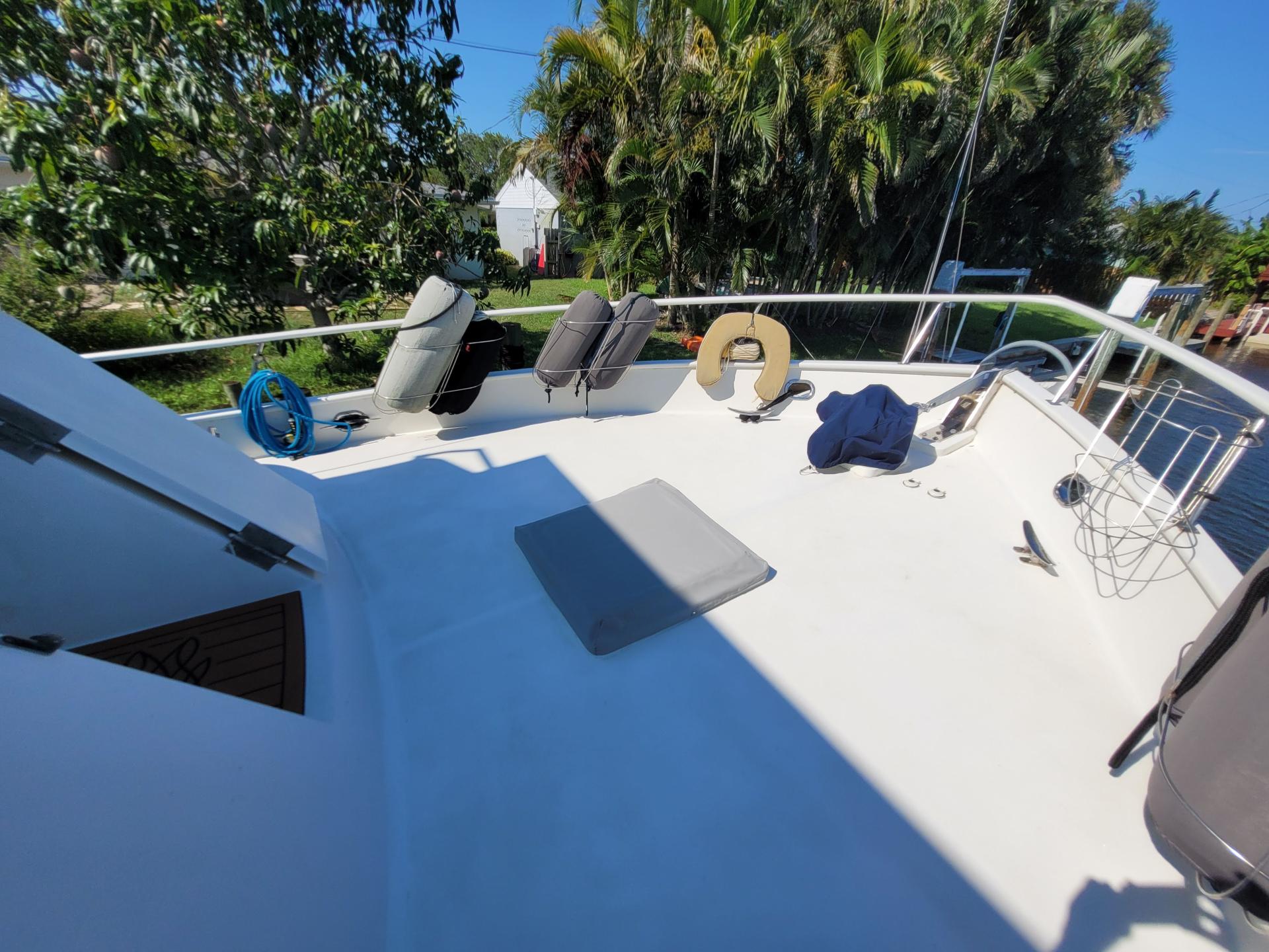 1981 50&#8242; Ocean Alexander Mark 1 Pilot House photo 8