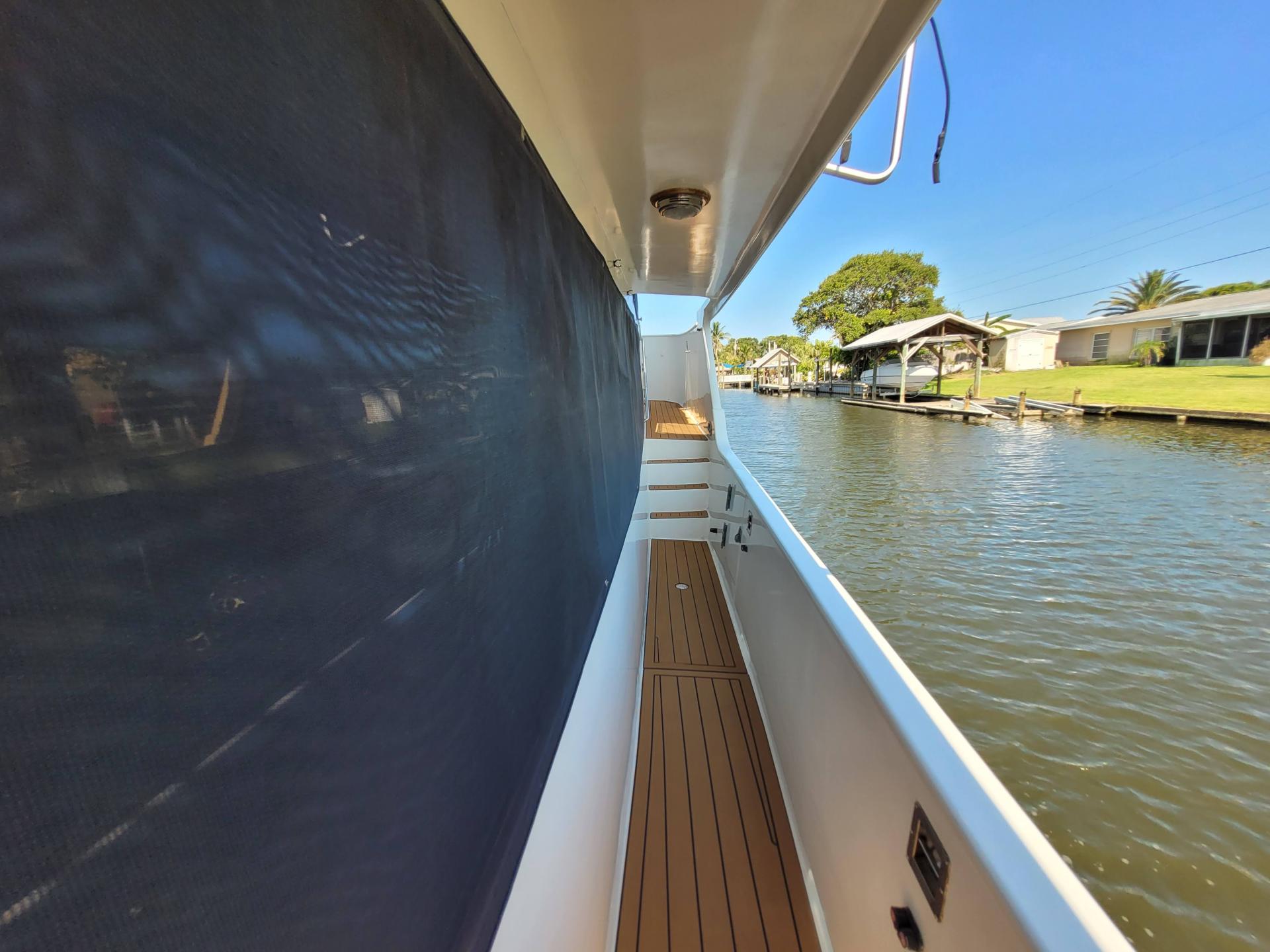 1981 50&#8242; Ocean Alexander Mark 1 Pilot House photo 10