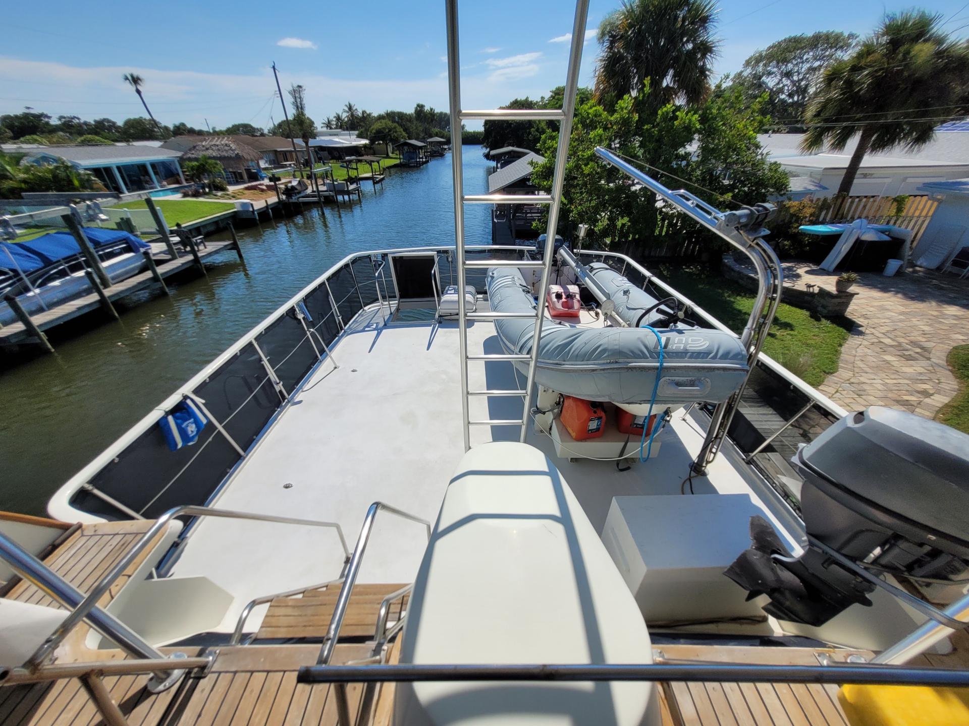 1981 50&#8242; Ocean Alexander Mark 1 Pilot House photo 12