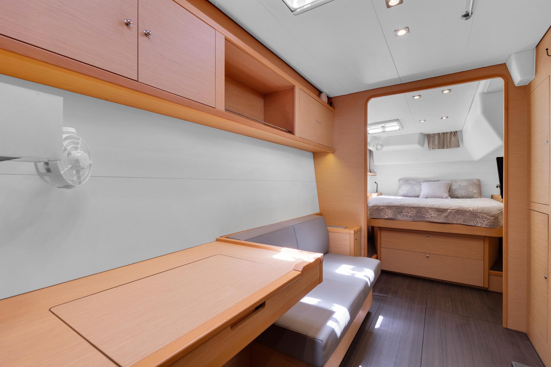 2016 Lagoon 450 Flybridge photo 59