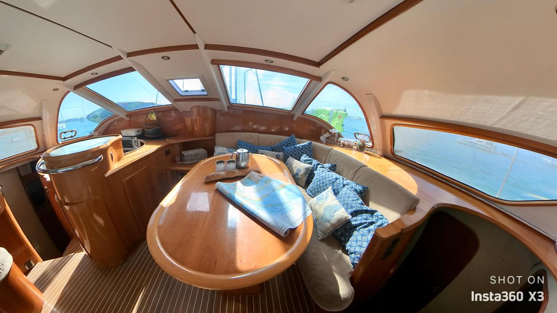 2007 Privilege 495 photo 10