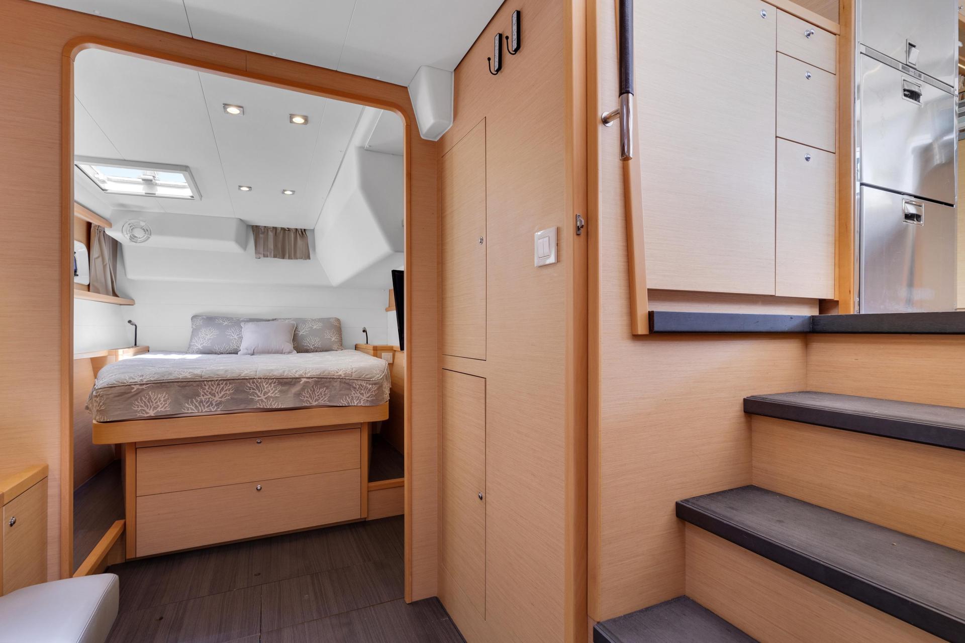 2016 Lagoon 450 Flybridge photo 60