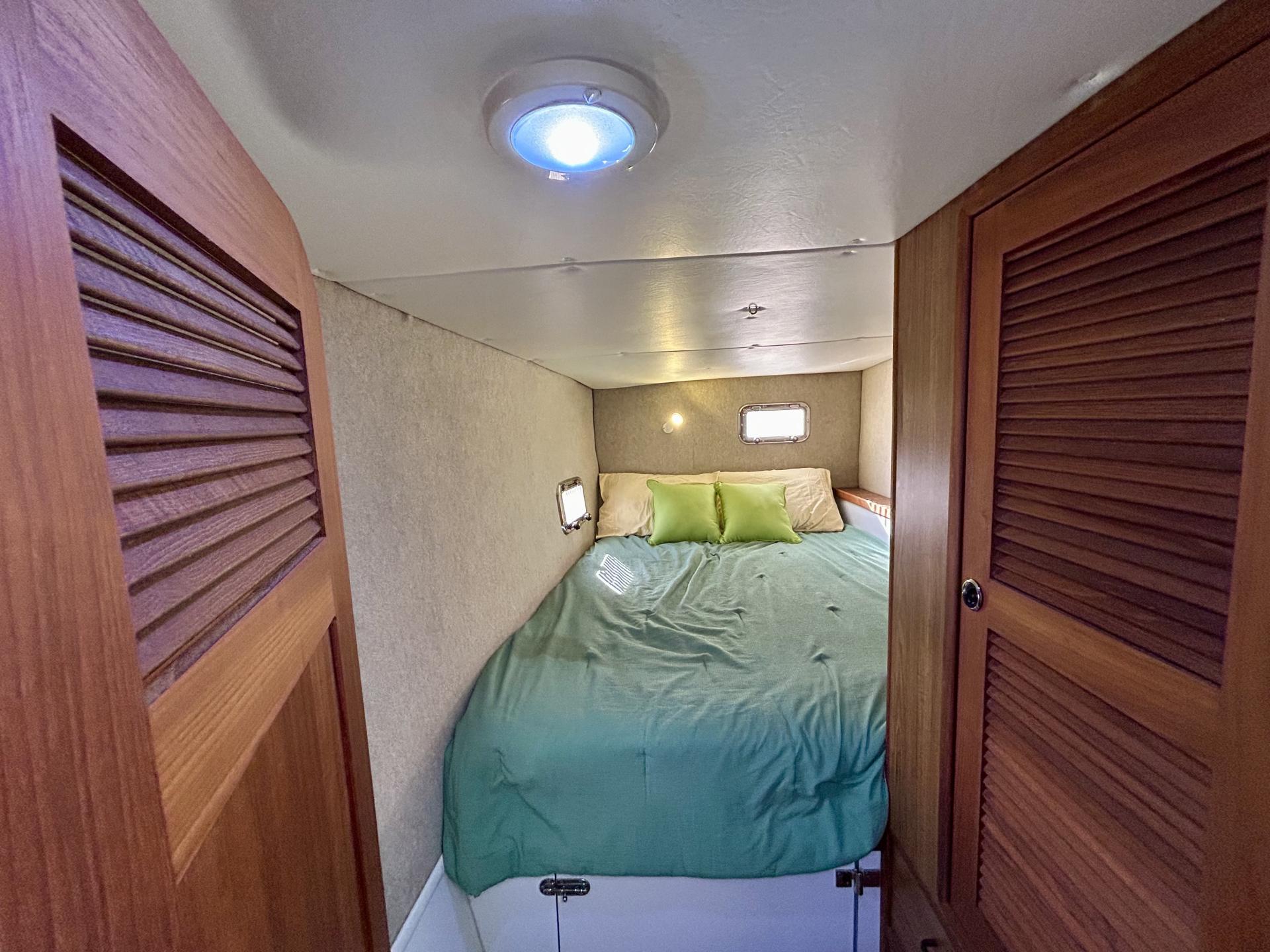 2007 Endeavor 44 Trawler Cat photo 71