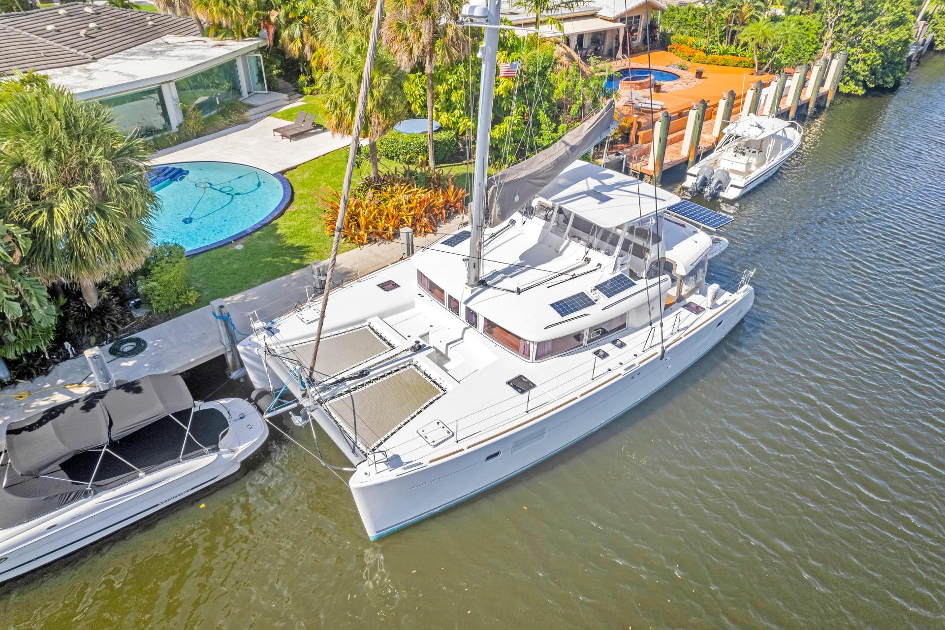 2016 Lagoon 450 Flybridge photo 7