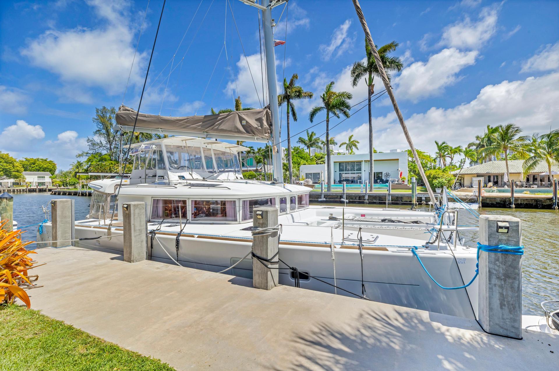 2016 Lagoon 450 Flybridge photo 14