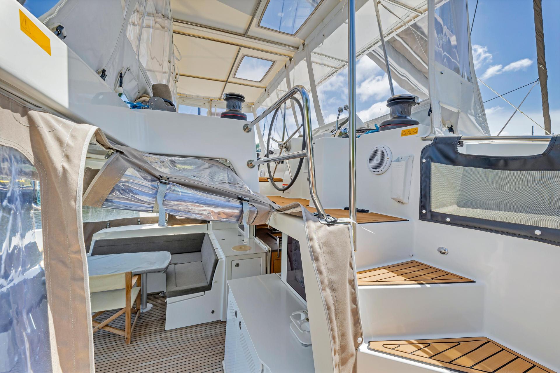 2016 Lagoon 450 Flybridge photo 30