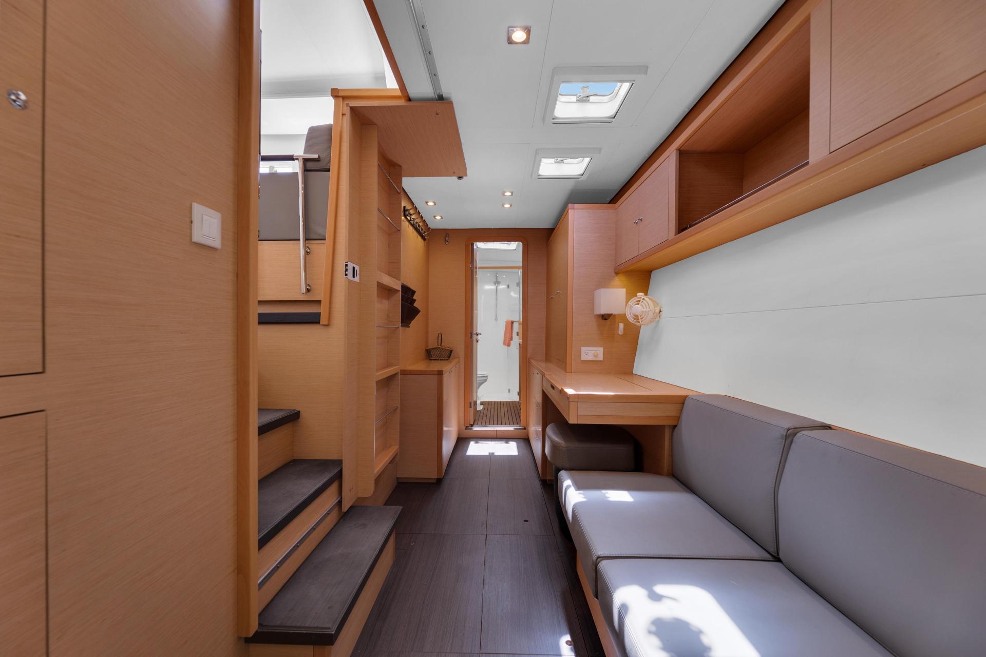 2016 Lagoon 450 Flybridge photo 62