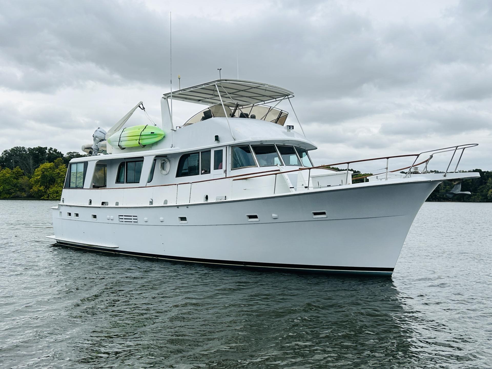 1976 Hatteras 58 LRC photo 12